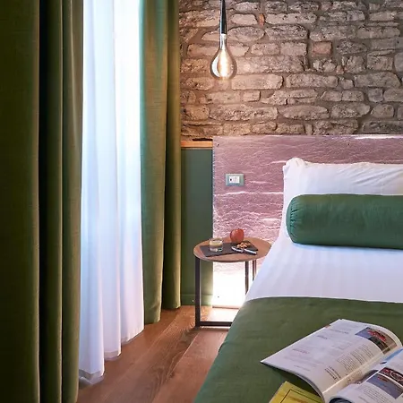 Szálloda 73 Boutique 4*