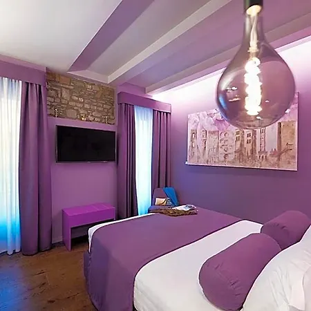 Hotel 73 Boutique 4*