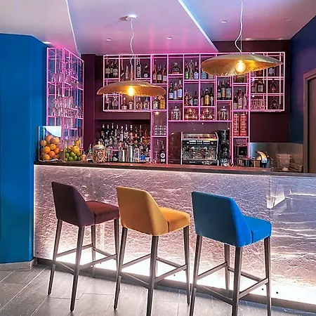 73 Boutique Hotel