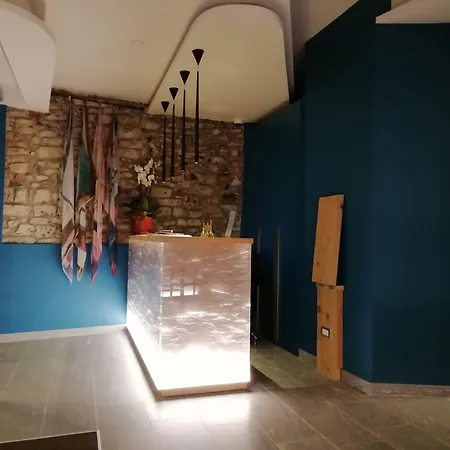 Hotel 73 Boutique Como